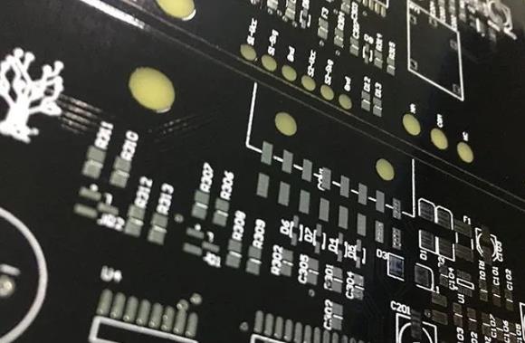 PCB板廠都用哪些油墨？你知道嗎？