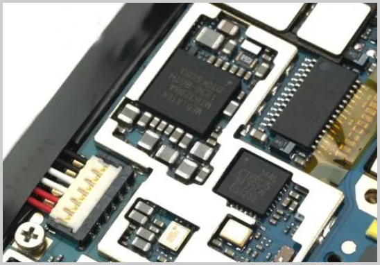 PCB設(shè)計(jì)如何避免連錫？實(shí)用技巧與預(yù)防方案